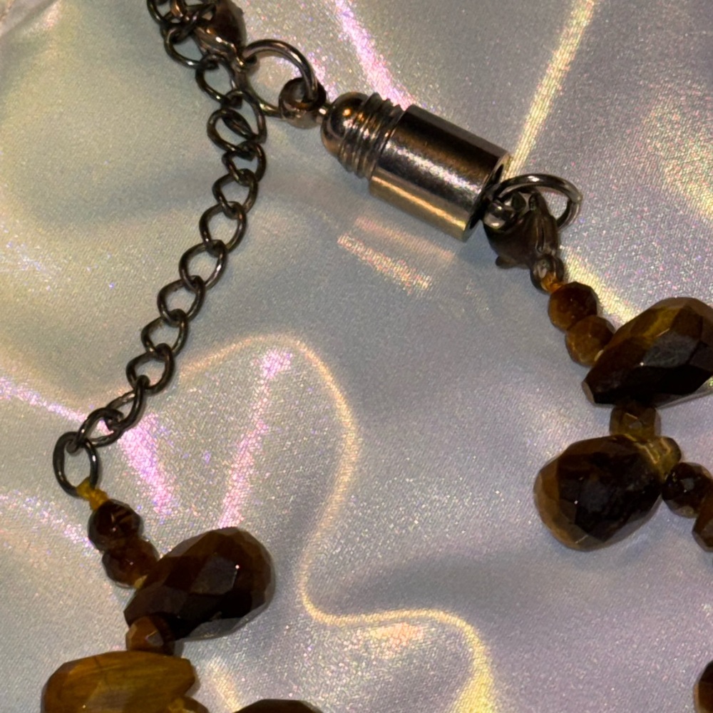 Elegant Tigers Eye beveled Beaded Necklace - Picture 8 of 8